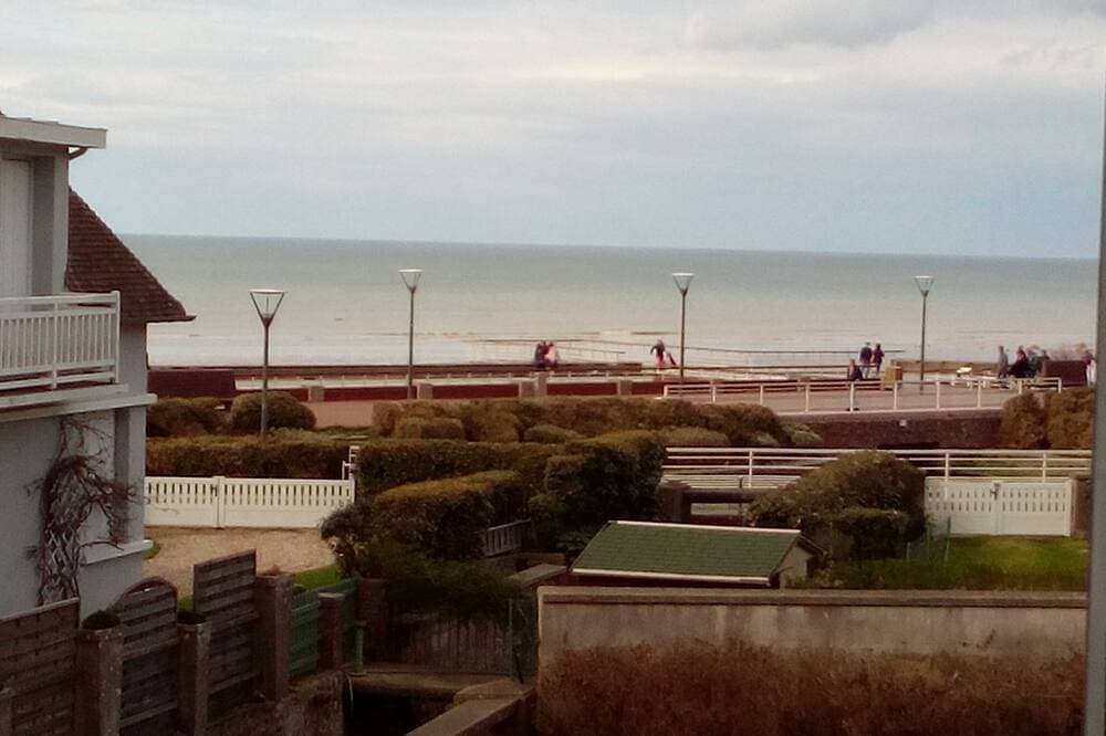 Foto 6 von 6: Strand Seite. Studio alle neuen Meerblick