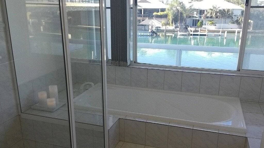 Foto 6 von 50: Mandurah Canal Ferienhaus mit eigenem Steg! Boote Krabben! Delphine!