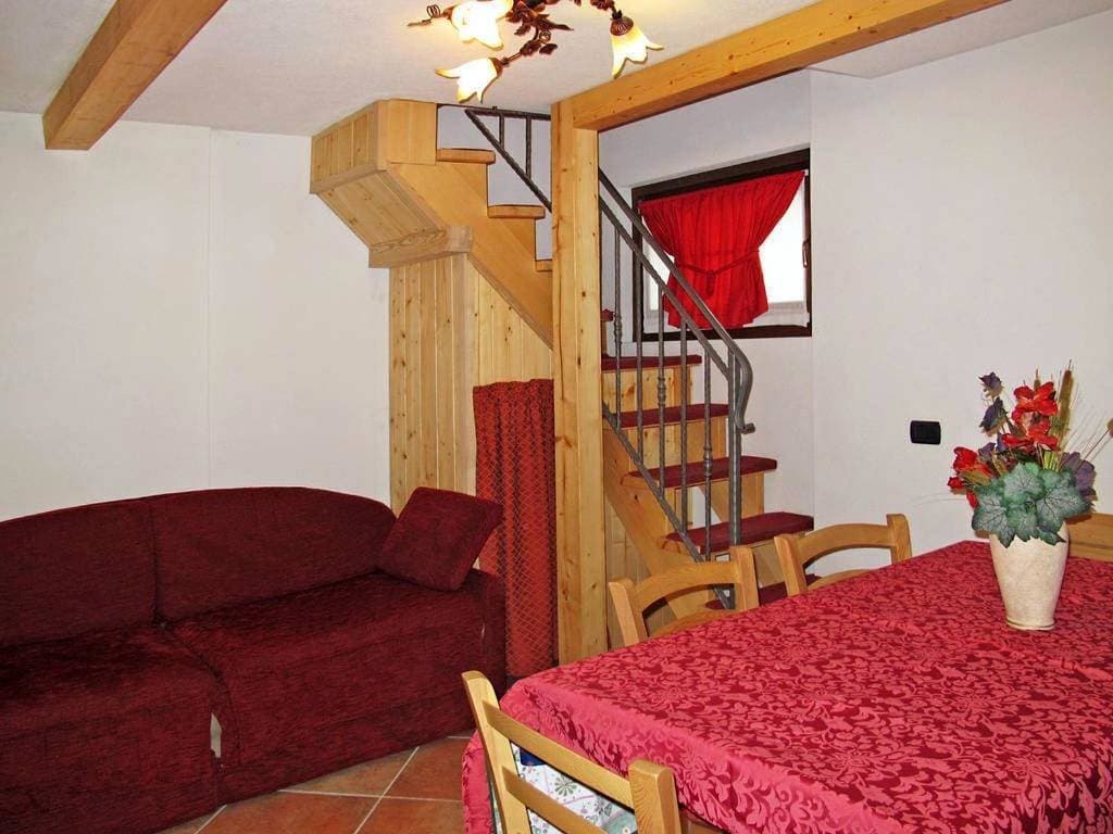 Foto 2 von 11: Three-Bedroom Chalet