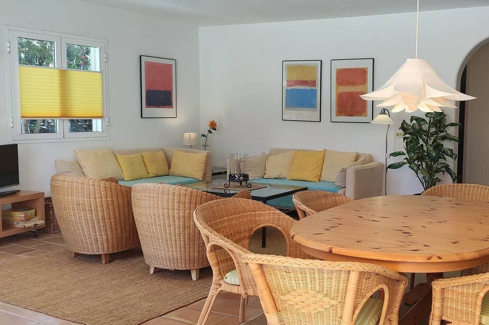 Foto 12 von 27: Casa Verano Komfortable Villa mit privatem Pool. Nur Erwachsene / Adults only