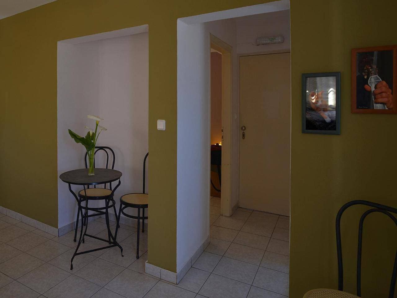Foto 7 von 27: Budget Apartment - Ground Floor