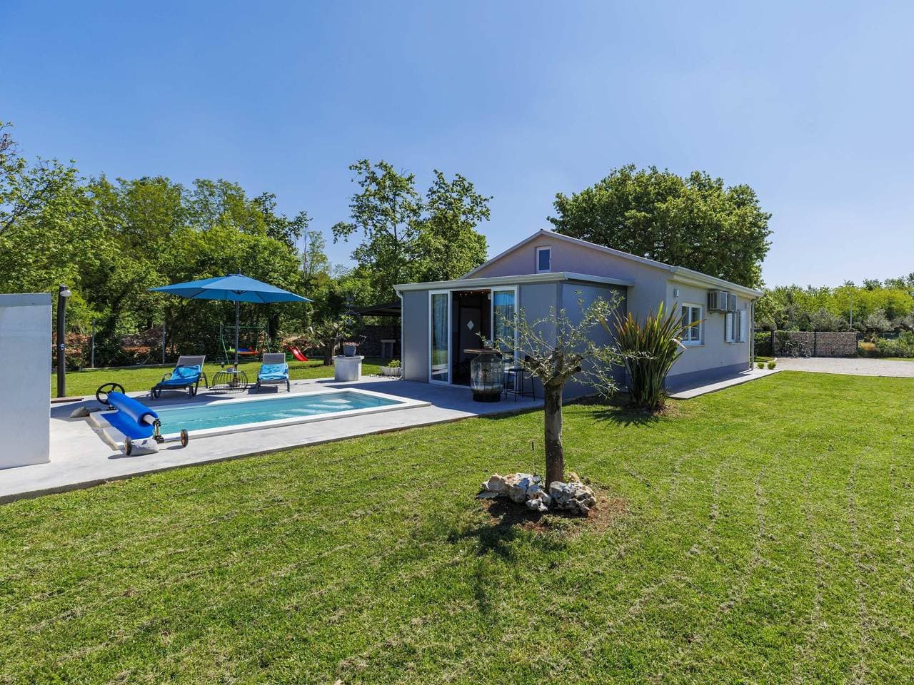 Gemütliches Einfamilienhaus Villa Fenix 1