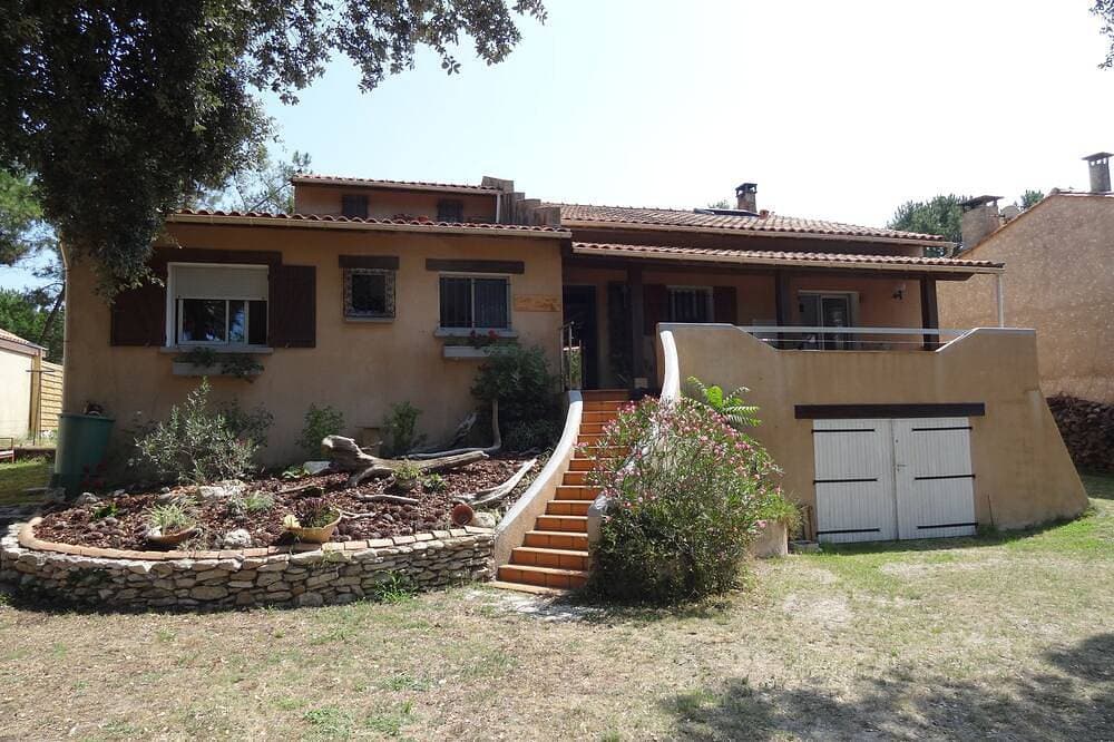 Villa Le Verdon sur mer - 8/10 Personnes 1