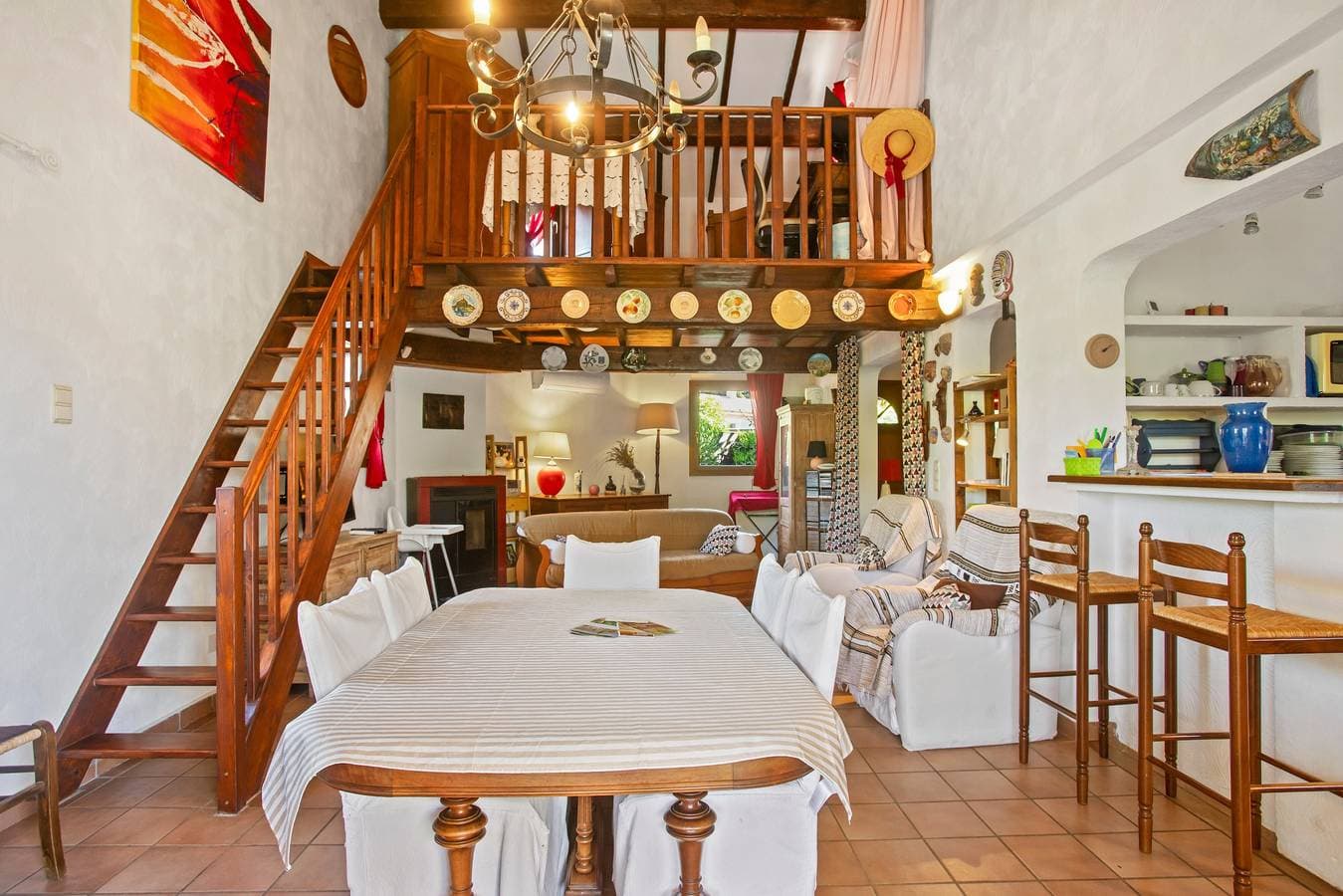 Foto 5 von 35: Villa Mina, 3 Sz, 6 Pers., 2 Bäder, privater Pool, WLAN & Klimaanlage