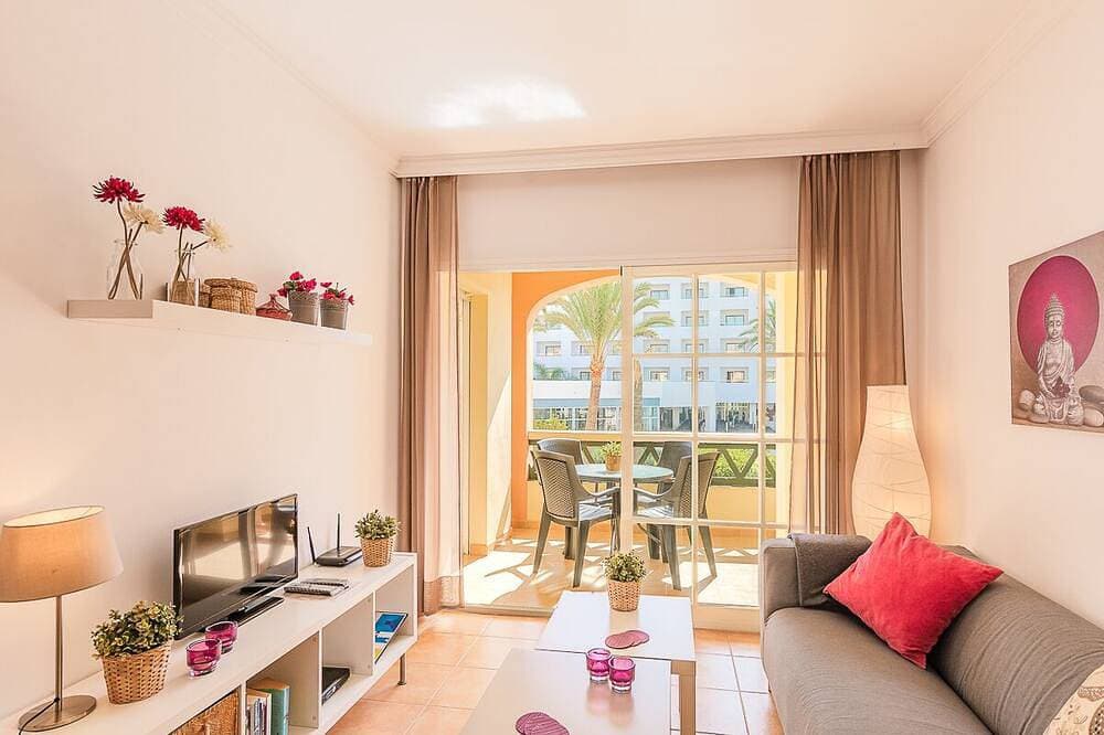 Foto 10 von 23: Moderne helle Wohnung nur 75 Meter vom Torrecilla Playa und anderen Annehmlichkeiten
