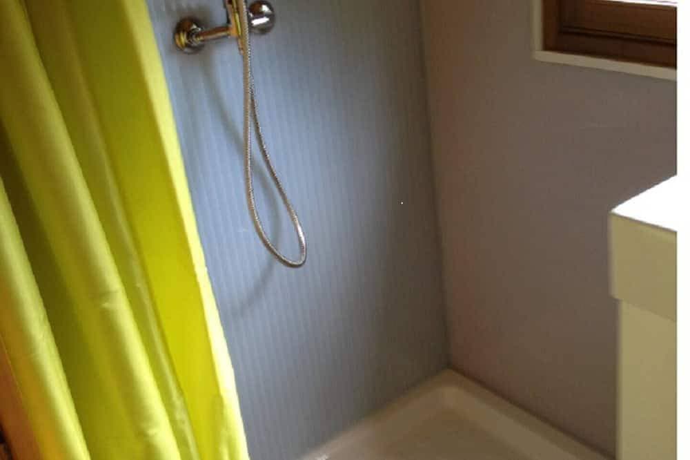 Foto 3 von 10: La roulotte du petit bois