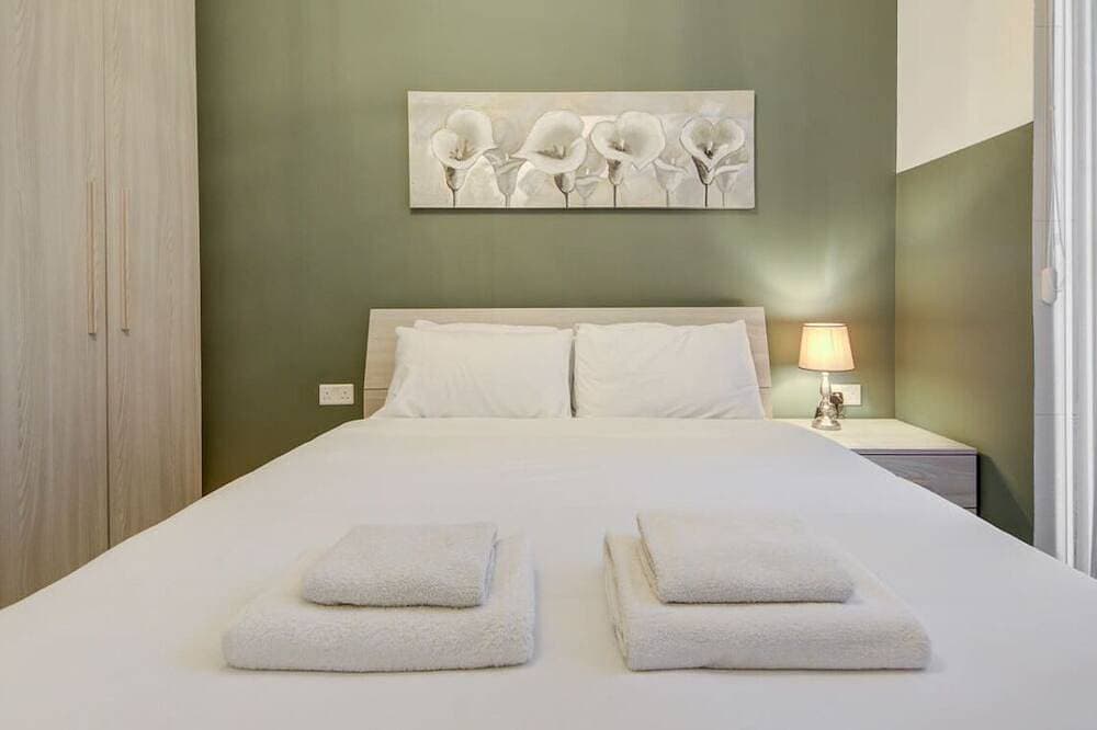 Foto 3 von 24: Fully equipped 1Br Apt with WIFI & AC in Gzira!