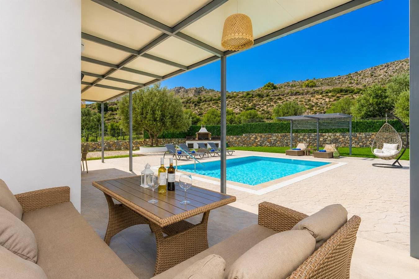 Foto 4 von 24: Villa für 5 Personen mit Garten
