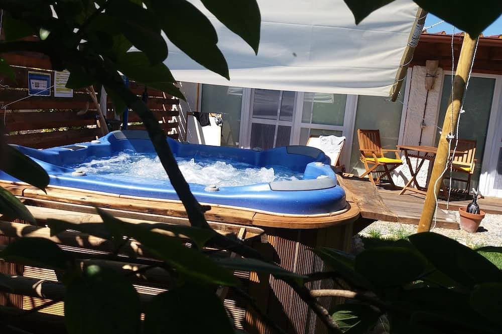 La Dolce Vita by Coral Riviera - Whirlpool im Freien - nahe am Strand 1