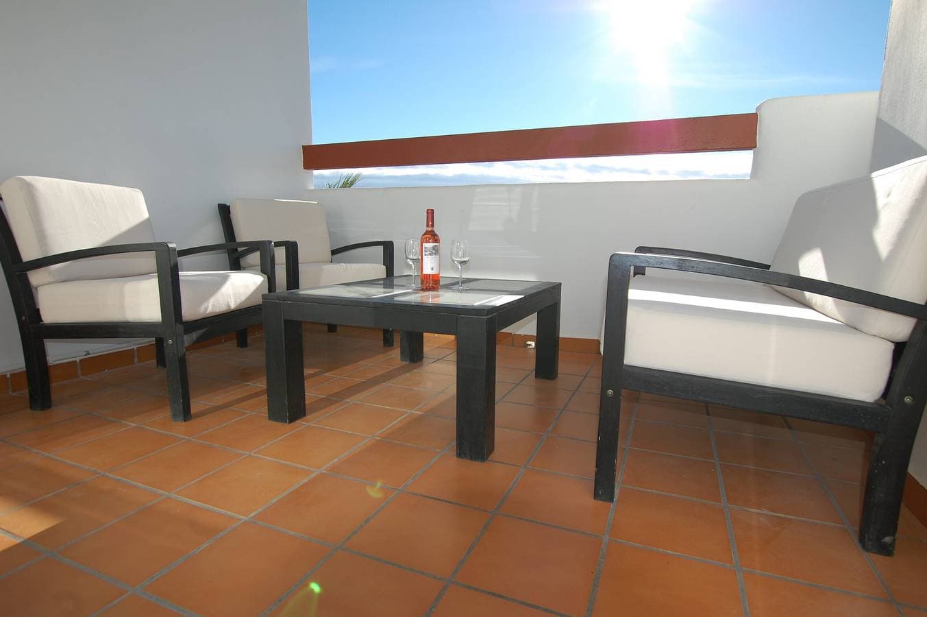 Foto 4 von 35: 'Sehr schöne Ferienwohnung mit Meerblick', Gemeinschaftspool und WLAN