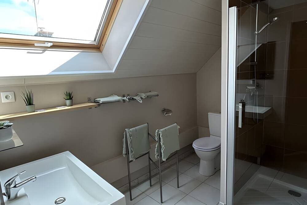 Foto 6 von 17: La maison – Private Suite mit Spa, 3 km vom Meer entfernt
