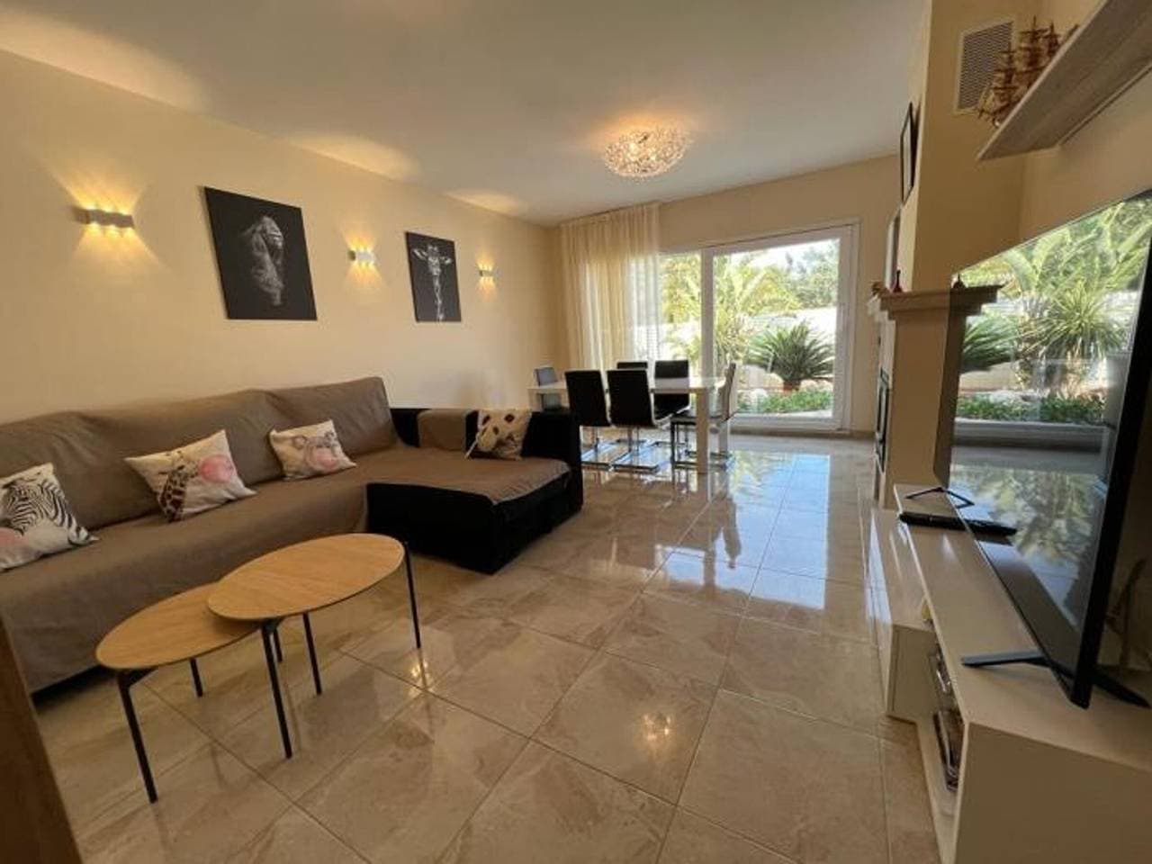 Foto 9 von 25: Moderne Villa 500m von Cala Forn, 5 Schlafzimmer, privater Pool