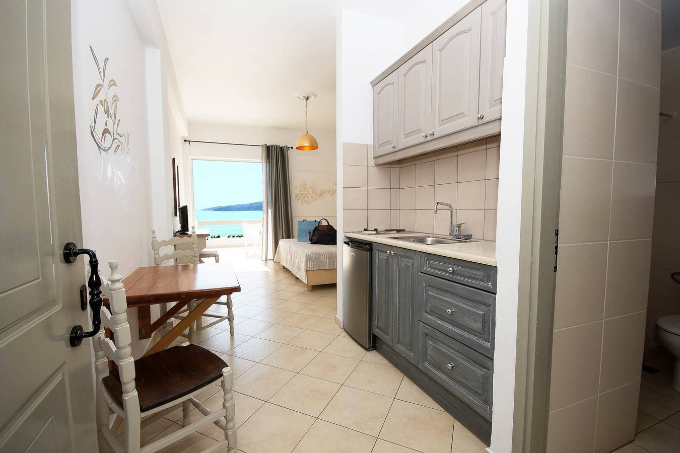 Foto 6 von 38: Zuhause in der Ferne, Apartments Poros Island