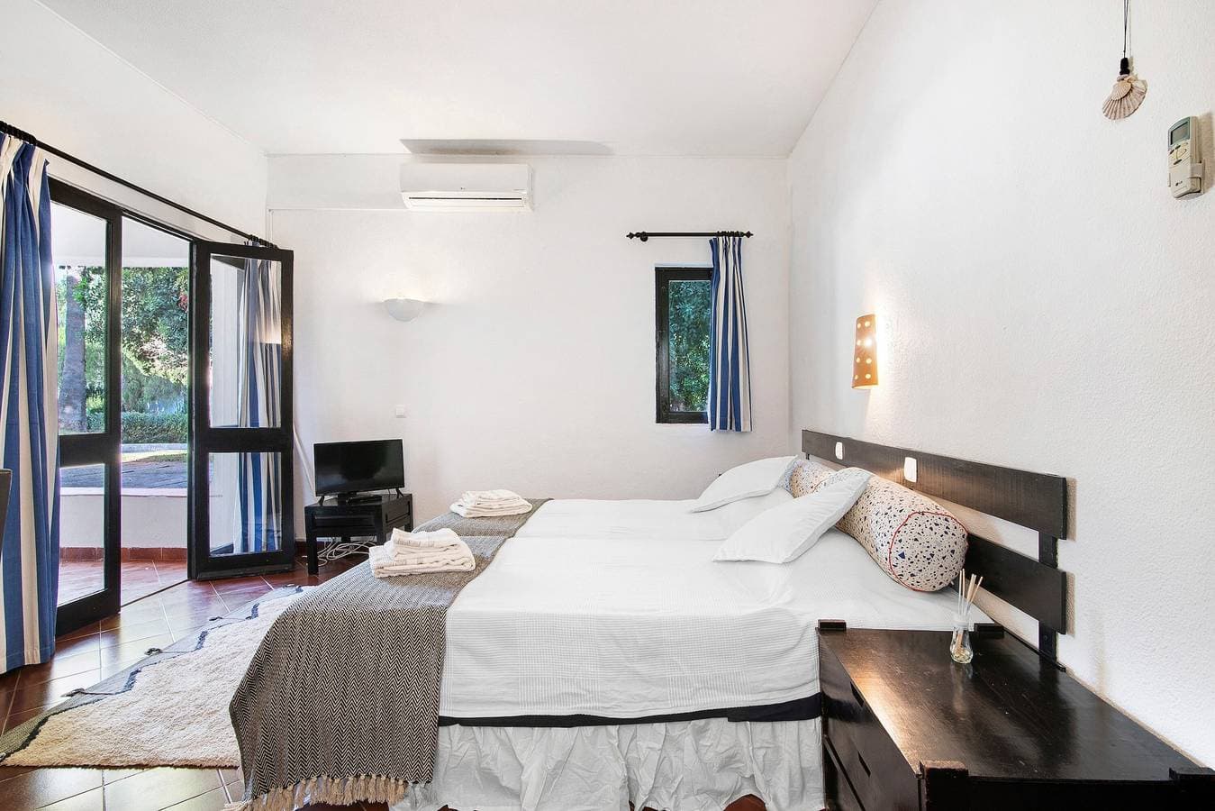 Foto 7 von 26: Ferienwohnung 'Cozy Studio Pedras Del Rei' mit Gemeinschaftspool, WLAN und Klimaanlage