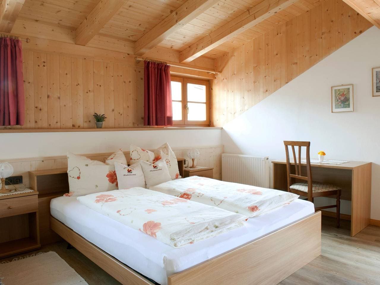 Foto 9 von 23: Berghütte im Villnöß mit Dolomitenblick