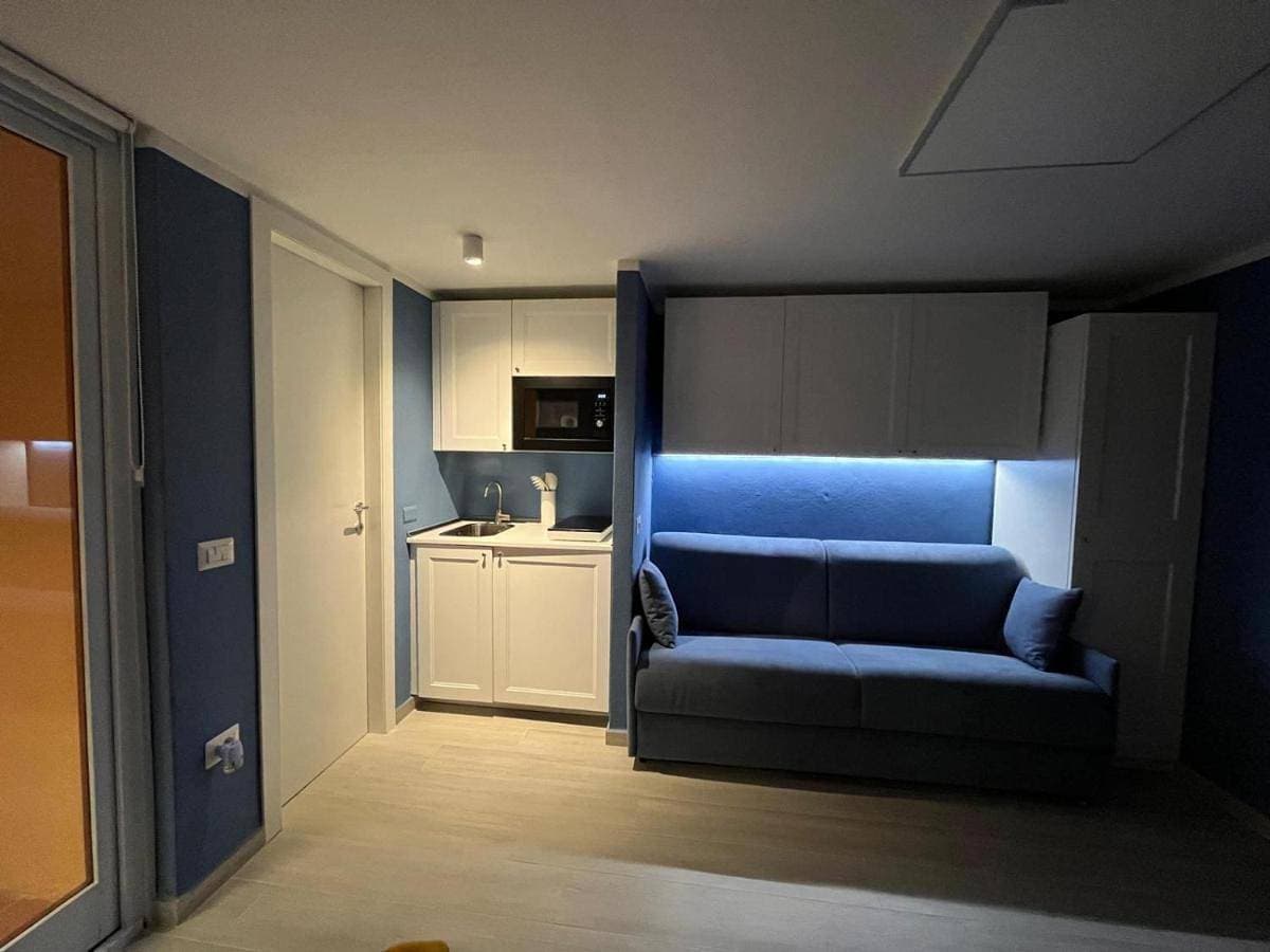Blue Portisco 1