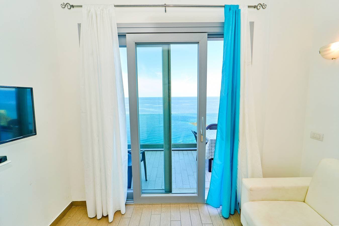 Foto 3 von 38: Affittimoderni Castelsardo Il Miramare