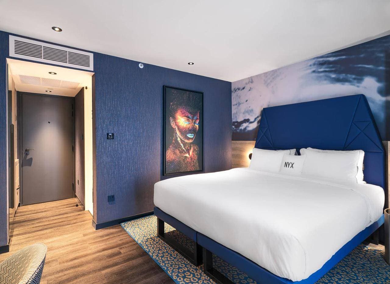 Foto 6 von 10: Space Executive Room