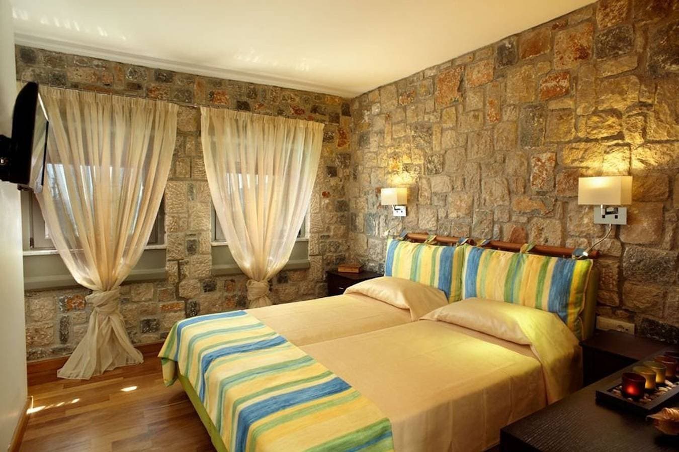 Foto 9 von 10: Executive Rhodes Villa | Villa Eleana | 3 Bedroom Stunning Sea Views | Pefkos