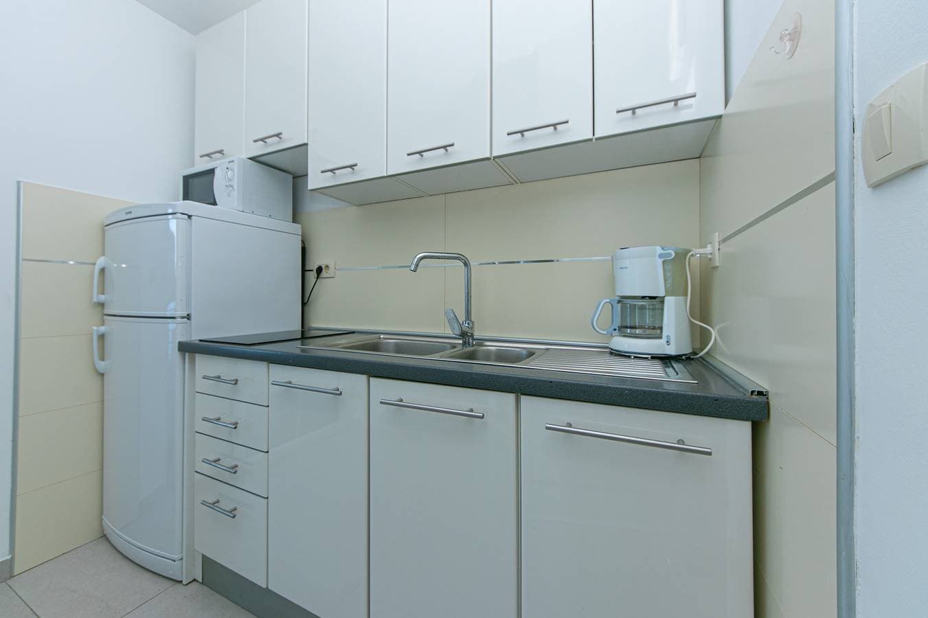 Foto 7 von 27: Ferienwohnung in Drašnice mit Meerblick, Terrasse, Klimaanlage, W-Lan (4992-4)
