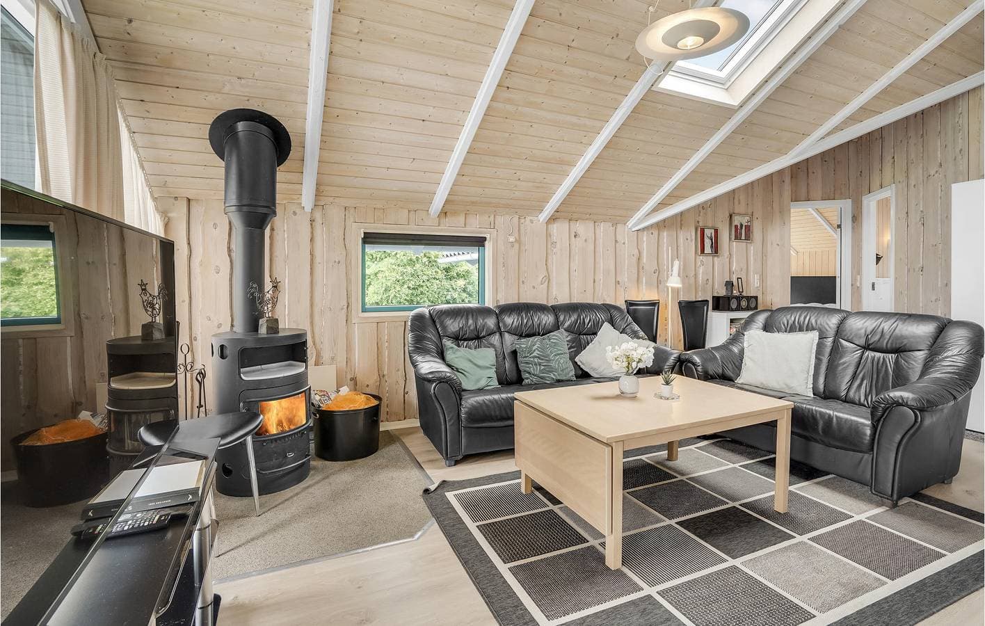 Foto 7 von 28: Ferienhaus für 7 Personen mit Garten