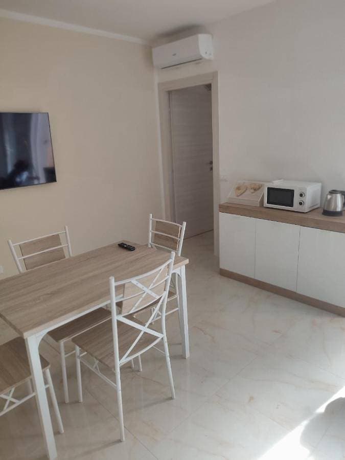 Foto 5 von 23: Family Room with Private Bathroom