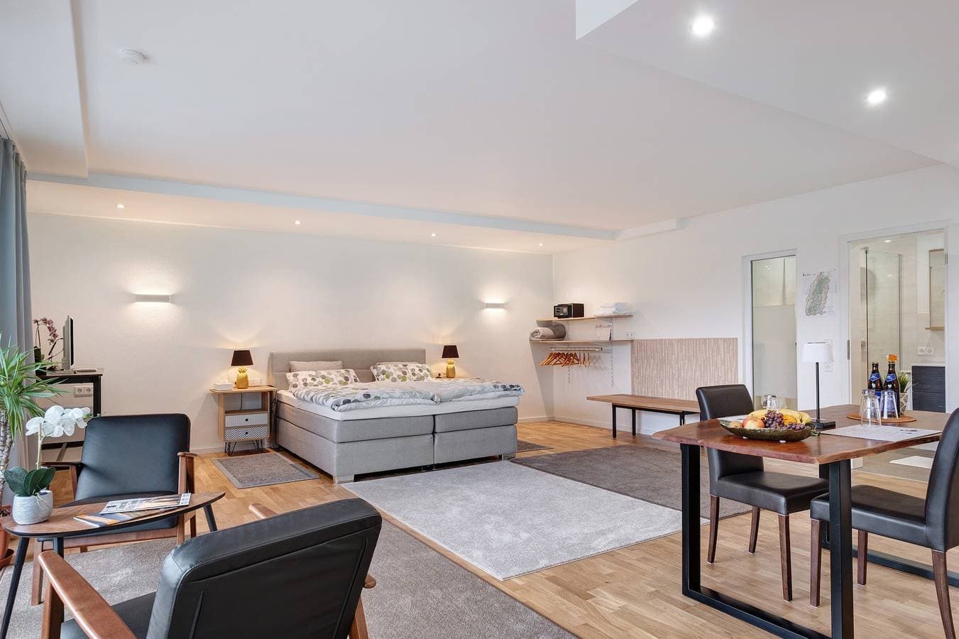 Foto 5 von 34: Ferienwohnung 'Sonnige Im Kinzigtal' mit Talblick, privater Terrasse und Wi-Fi