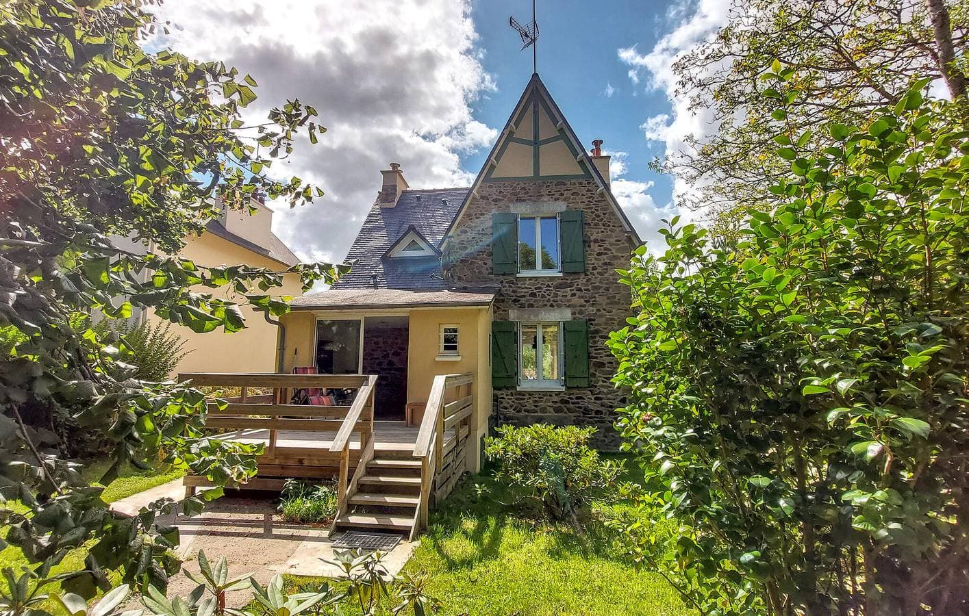 Gemütliche 2-Zimmer-Wohnung mit Garten, WLAN und Parkplatz in Plouha 1