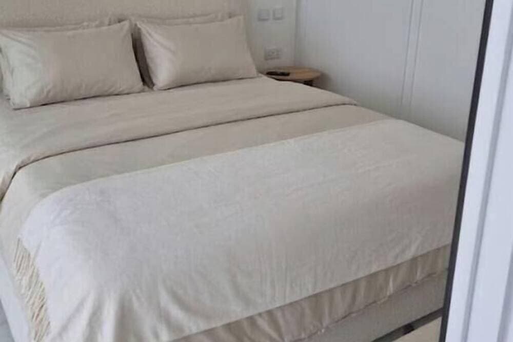 Foto 4 von 30: Official Mercury Suites | Lux 1Br w/Pool & Gym