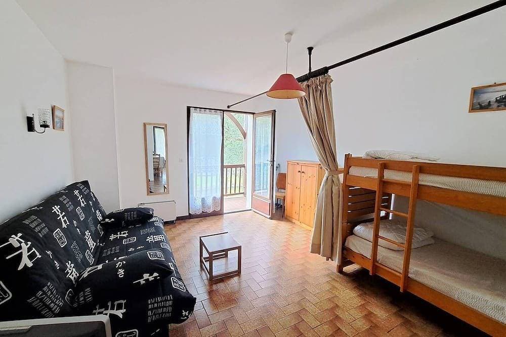 Foto 2 von 14: Studio near Contis beach
