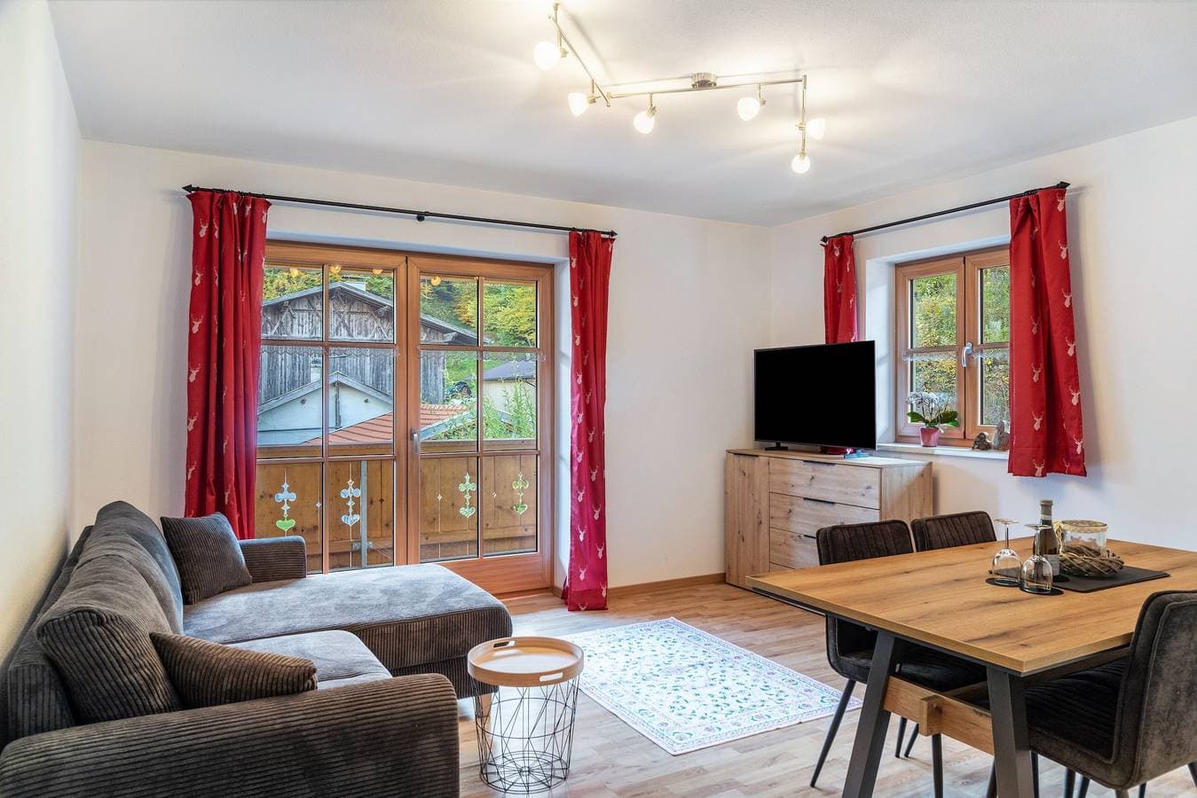 Foto 3 von 34: Apartment 'Maria Grasegger' mit Bergblick, Balkon und WLAN