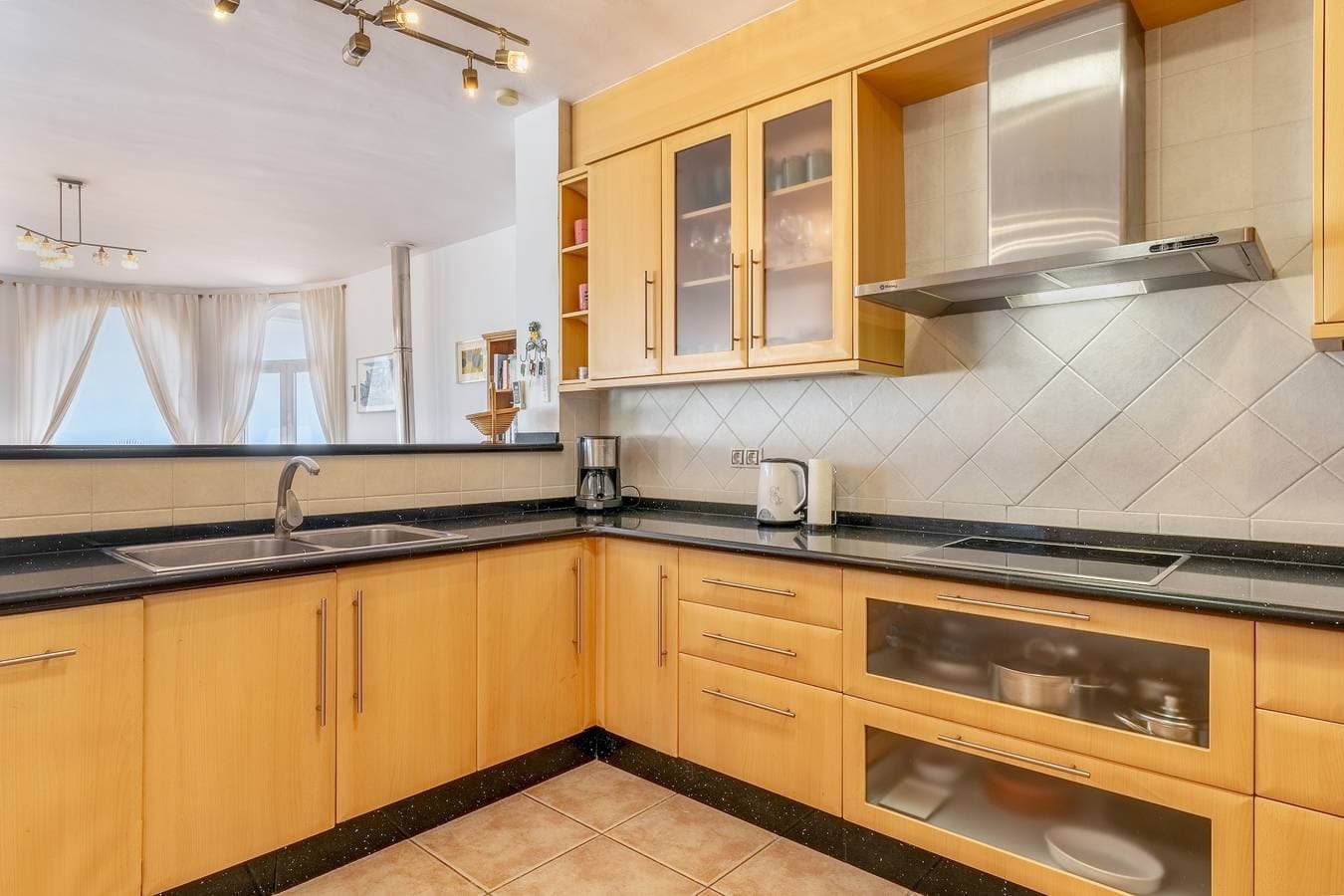 Foto 8 von 32: Villa 'Las Brisas' mit Meerblick, WLAN und Klimaanlage
