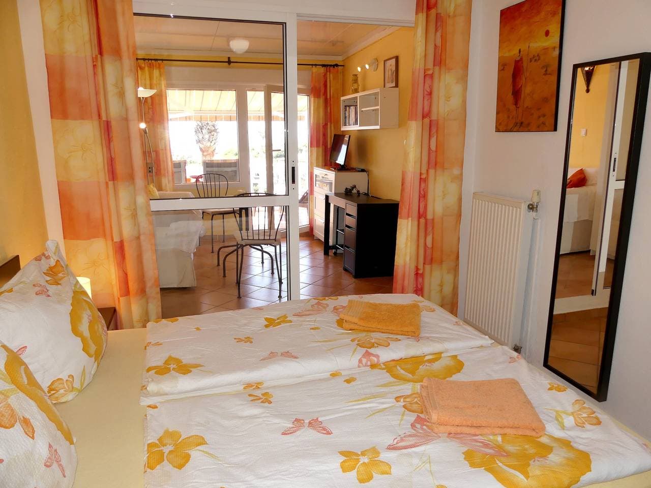 Foto 11 von 19: Apartment 'Casa Bena' mit einem großen Balkon, sehr schöner Aussicht, Meerblick und kostenlosem WLAN