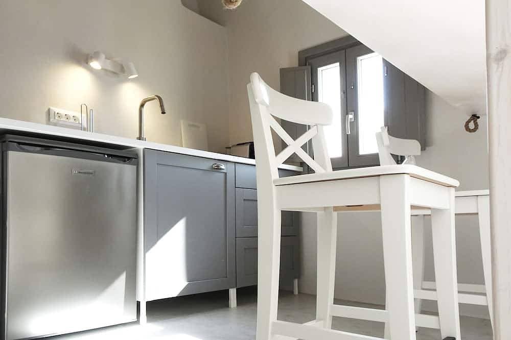 Foto 13 von 23: Cycladic House in Finikia Oia with jacuzzi