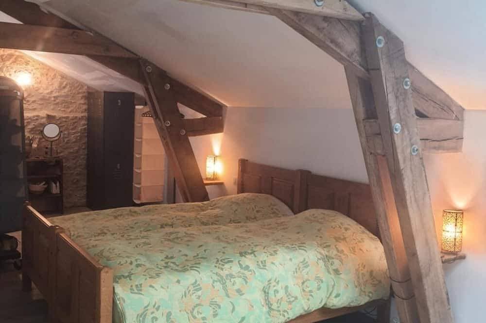 Gästezimmer D’ô mit Gemeinschaftspool, WLAN und Klimaanlage 1