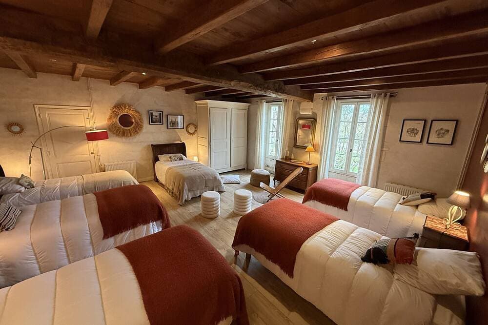 Foto 8 von 30: Schönes Haus in der Charente – Beheizter Pool