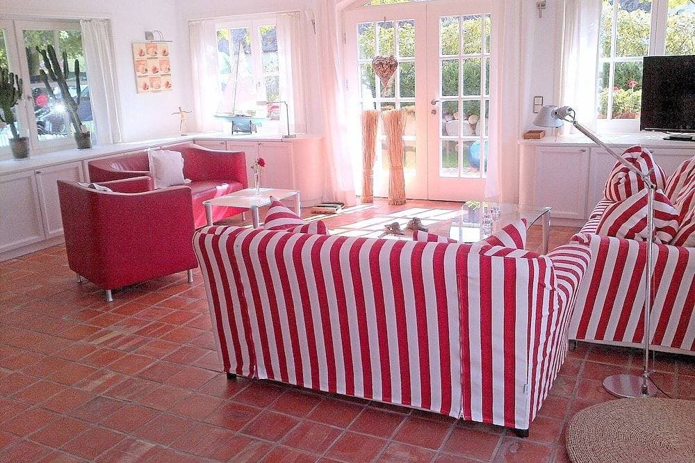 Foto 12 von 30: Exklusives 5-Sterne-Ferienhaus unter Reet - direkt bei Binz
