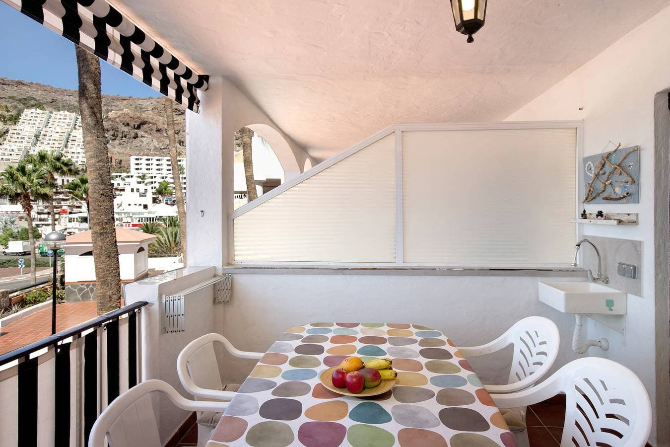 Foto 3 von 20: Ferienwohnung "Casa Princesa" mit Meer- und Bergblick, Pool, Balkon und WLAN