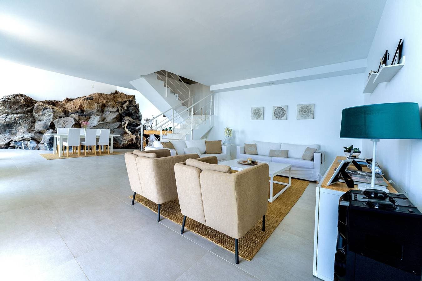 Foto 7 von 29: Villa "Prismar" in Meeresnähe mit Meerblick, Blick auf El Teide, Pool, WLAN & Terrassen