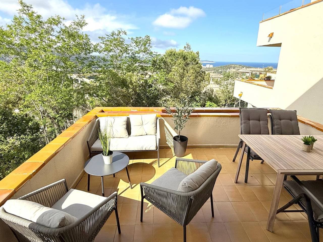Foto 5 von 21: Ferienwohnung für 6 Personen mit Garten