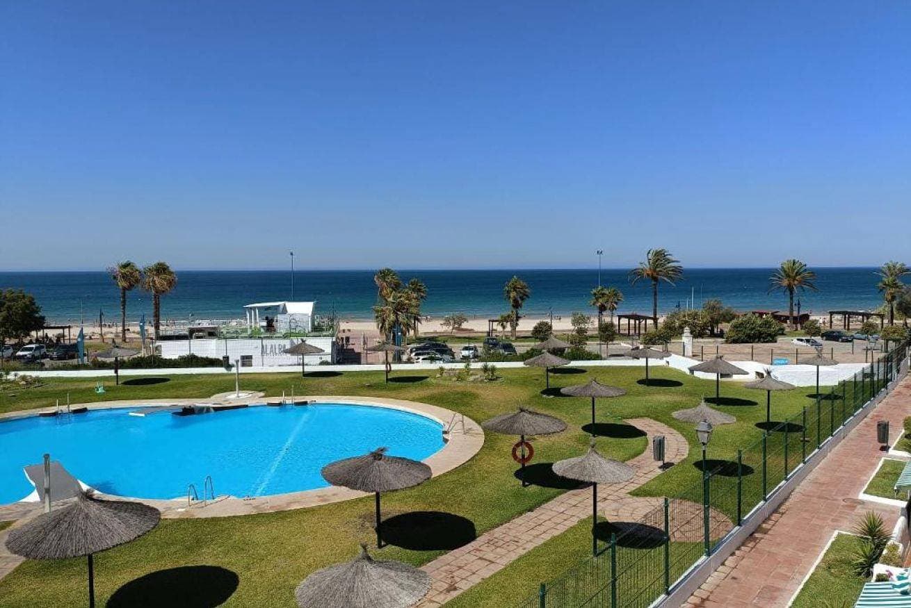 La Barrosa Beach Holiday Home 1
