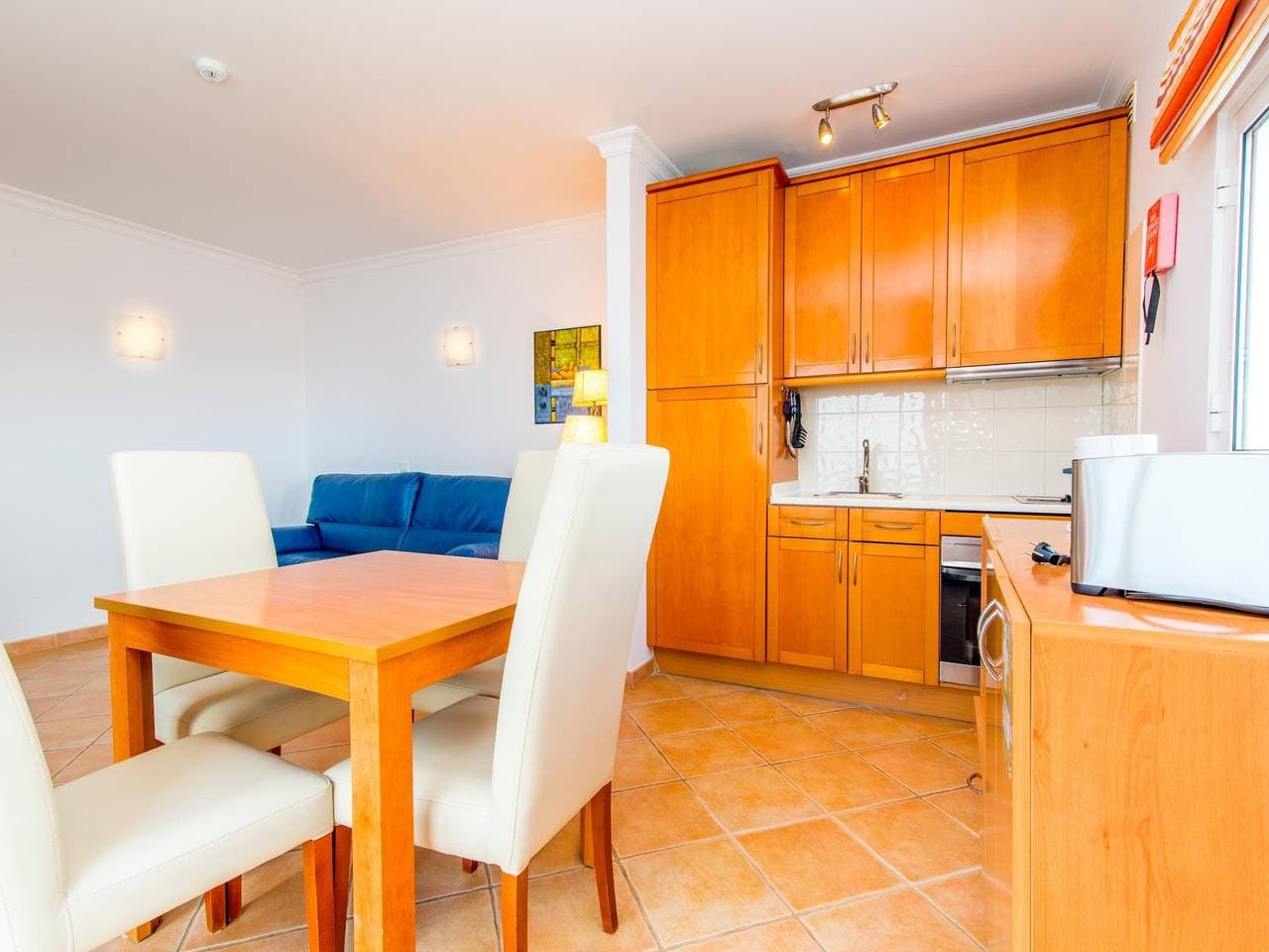 Foto 7 von 34: Ferienwohnung für 4 Personen mit Terrasse