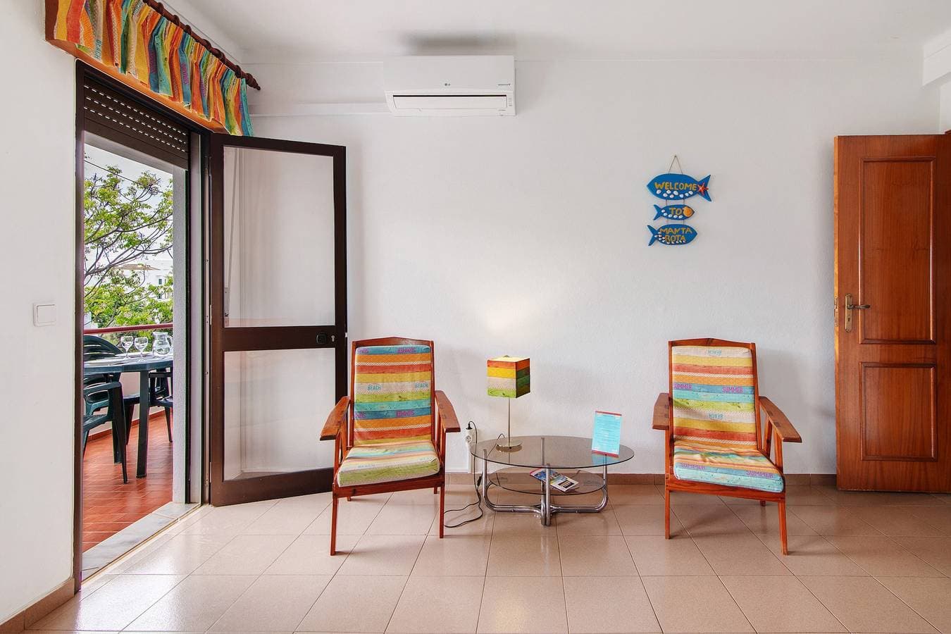 Foto 9 von 31: Ferienwohnung 'Beach House-5 Minutos A Pé Da Praia' mit Gemeinschaftsgarten, Wi-Fi und Klimaanlage