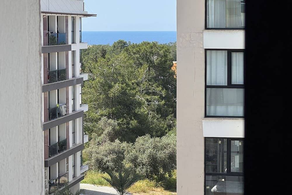 Peaceful 2-bedroom apartment with AC in charming Girne 1
