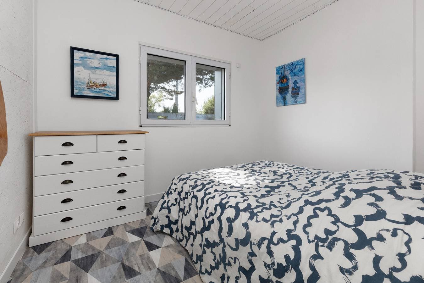 Foto 13 von 23: Ferienhaus 'Petite Frégate' – Nähe Zentrum und Strand, eingezäunter Garten