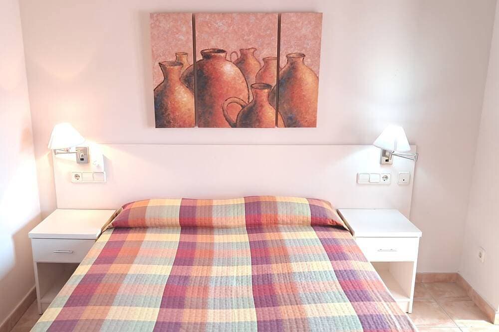Foto 10 von 30: Casa Alerny – Authentisches katalanisches Landgut zwischen Kirschbäumen