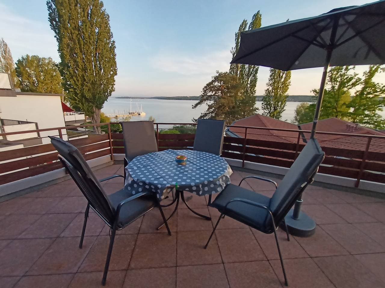 Foto 11 von 24: BodenSEE Apartment Überlingen Strandweg