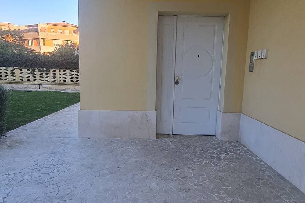 Foto 9 von 30: Penthouse neu 50 Meter vom Meer renoviert