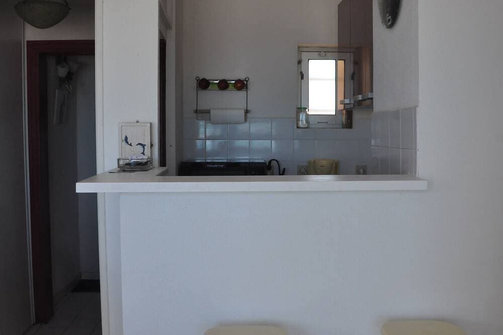 Foto 9 von 11: Waterfront, 58 m² klimatisierte Wohnung mit Doppelbalkon