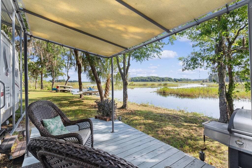 Foto 7 von 20: Hernando Eco Nest Lakeside Retreat